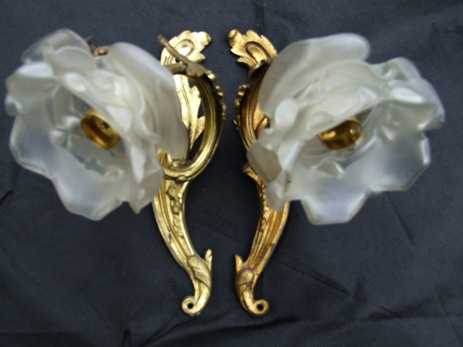 Stunning Pair of Edwardian Roccoco Style Gilded Wall Lights